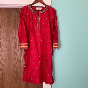 Indian Salwar Kameez.  Red, Greenish-Teal.